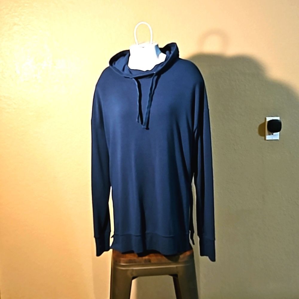 Active Life Pullover Hoodie  Long-Sleeved Size XL  EUC